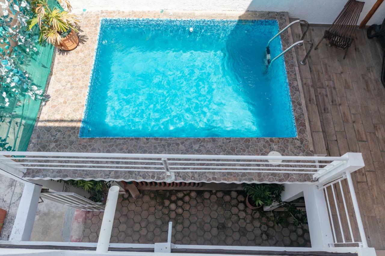 Aparthotel Casa Isza Playa del Carmen Esterno foto